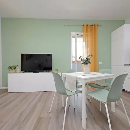 & Tranquillo Con Domotica - Vicino E Appartamento Fiumicino